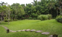 Tropical Garden - Atas Awan Villa - Ubud, Bali