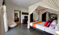 Bedroom with Seating Area - Chalina Estate - Canggu, Bali