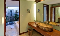 Bathroom with Mirror - Jabunami Villa - Canggu, Bali