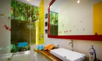 Semi Open Bathroom with Shower - Niconico Mansion - Seminyak, Bali