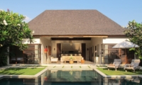 Day Time Pool - Nyaman Villas - Seminyak, Bali