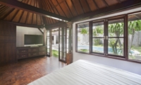 Bedroom with TV - Villa Amaya - Seminyak, Bali