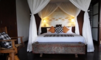 Bedroom with Seating Area - Villa Bayad - Ubud, Bali