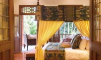 Bedroom and Balcony - Villa Mako - Canggu, Bali