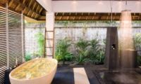 Bathroom with Shower - Villa Maya Retreat - Tabanan, Bali