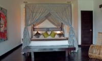 Four Poster Bed - Villa Palm River - Pererenan, Bali