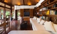 Lounge Area with TV - Villa Pangi Gita - Pererenan, Bali