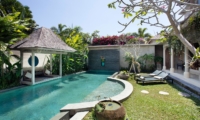 Pool Bale - Villa Sky Li - Seminyak, Bali