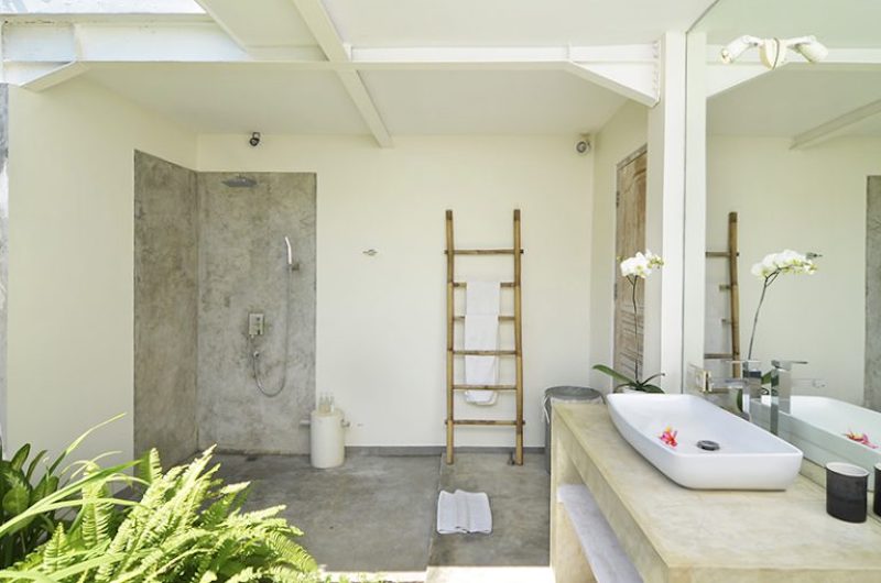 En-Suite Bathroom - Villa Kami - Canggu, Bali