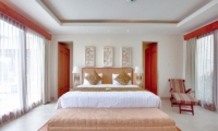 Spacious Bedroom with Seating Area - Villa Seriska Dua Sanur - Sanur, Bali