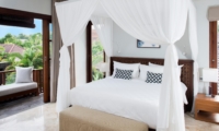 Bedroom and Balcony - Akara Villas M - Seminyak, Bali