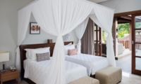 Bedroom with Twin Beds - Akara Villas M - Seminyak, Bali