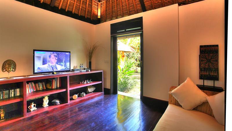 Lounge Area with TV - Alamanda Villa - Ubud, Bali
