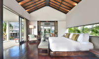 Bedroom with Wooden Floor - Alta Vista - North Bali, Bali