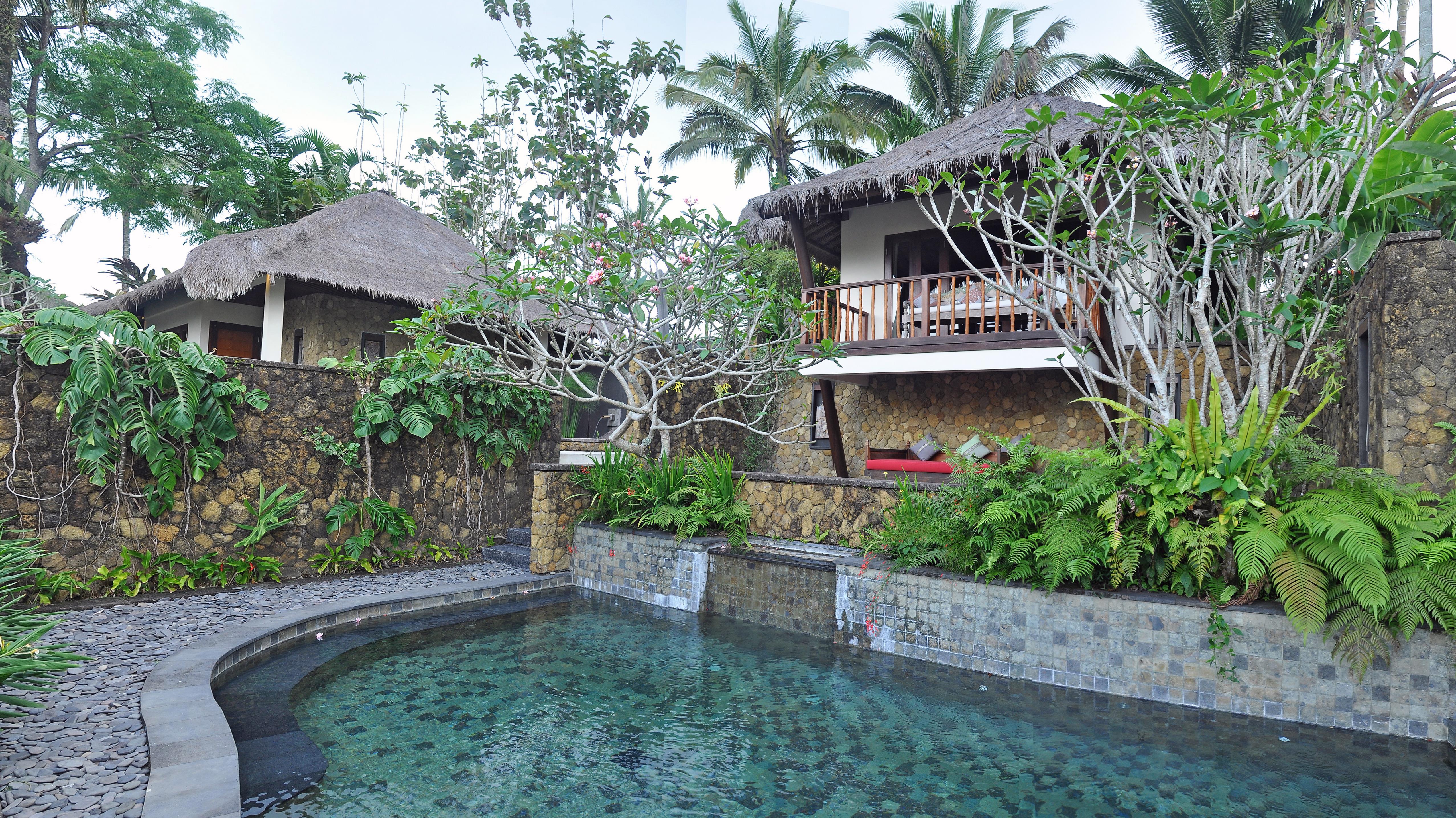Awan Biru Villa  5 bedrooms Sleeps 10 Pool Ubud  Bali