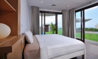 Bedroom with Garden View - Villa Balangan Sunset - Uluwatu, Bali