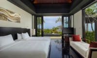 Twin Bedroom with Seating Area - Banyan Tree Ungasan - Ungasan, Bali