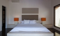 Bedroom with Table Lamps - Bvilla Spa - Seminyak, Bali
