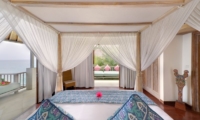 Bedroom and Balcony - Cempaka Villa - Candidasa, Bali