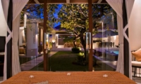Bedroom with Garden View - Chandra Villas 8 - Seminyak, Bali