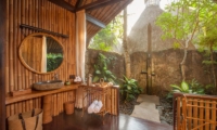 Semi Open Bathroom - Fivelements - Ubud, Bali