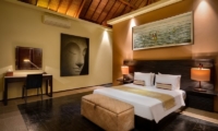 Bedroom with Study Table - Karang Kembar 3 - Uluwatu, Bali