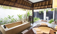 Semi Open Bathroom with Bathtub - Kayumanis Jimbaran - Jimbaran, Bali