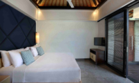 Bedroom with TV - Peppers Seminyak - Seminyak, Bali