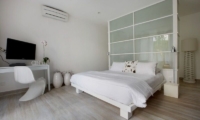 Bedroom with TV - Pure Villa Bali - Canggu, Bali