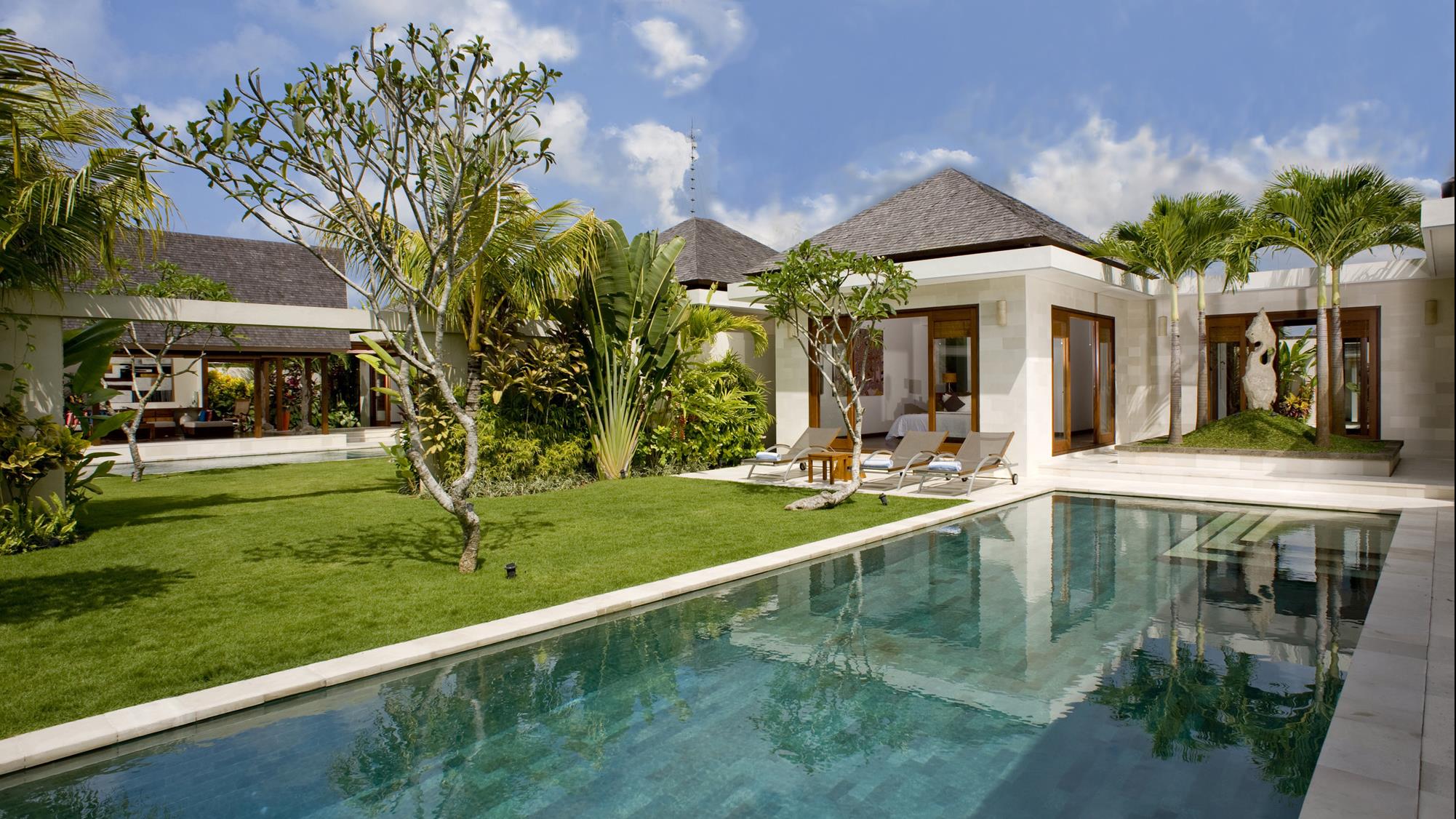  Saba  Villas Bali  9 bedrooms Sleeps 18 Pool Canggu 