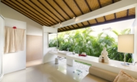 Semi Open Bathroom - Sahana Villas - Seminyak, Bali