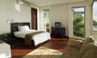 Twin Bedroom with TV - Sanur Residence - Sanur, Bali