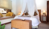 Bedroom with Table Lamps - The Bli Bli Villas - Seminyak, Bali
