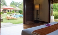 Bedroom with Wooden Floor - The Lotus Residence - Tabanan, Bali