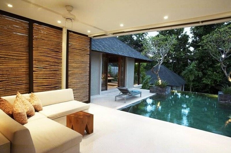 Pool Side Lounge - Tukad Pangi Villa - Canggu, Bali