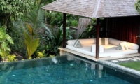 Pool Bale - Tukad Pangi Villa - Canggu, Bali