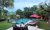 Pool Side Loungers - Umah Di Sawah - Canggu, Bali