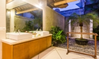 His and Hers Bathroom - Villa An Tan - Seminyak, Bali