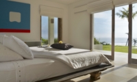 Bedroom with Sea View - Villa Babar - Tabanan, Bali