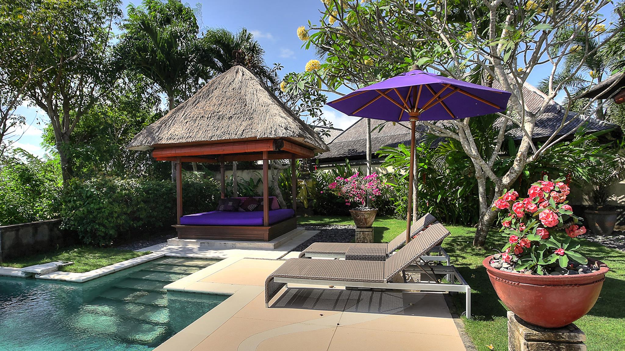 Убуд Бали. Недвижимость на Бали. Бали популярные отели.
