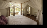 Bedroom with Pool View - Villa Candi Kecil - Ubud, Bali