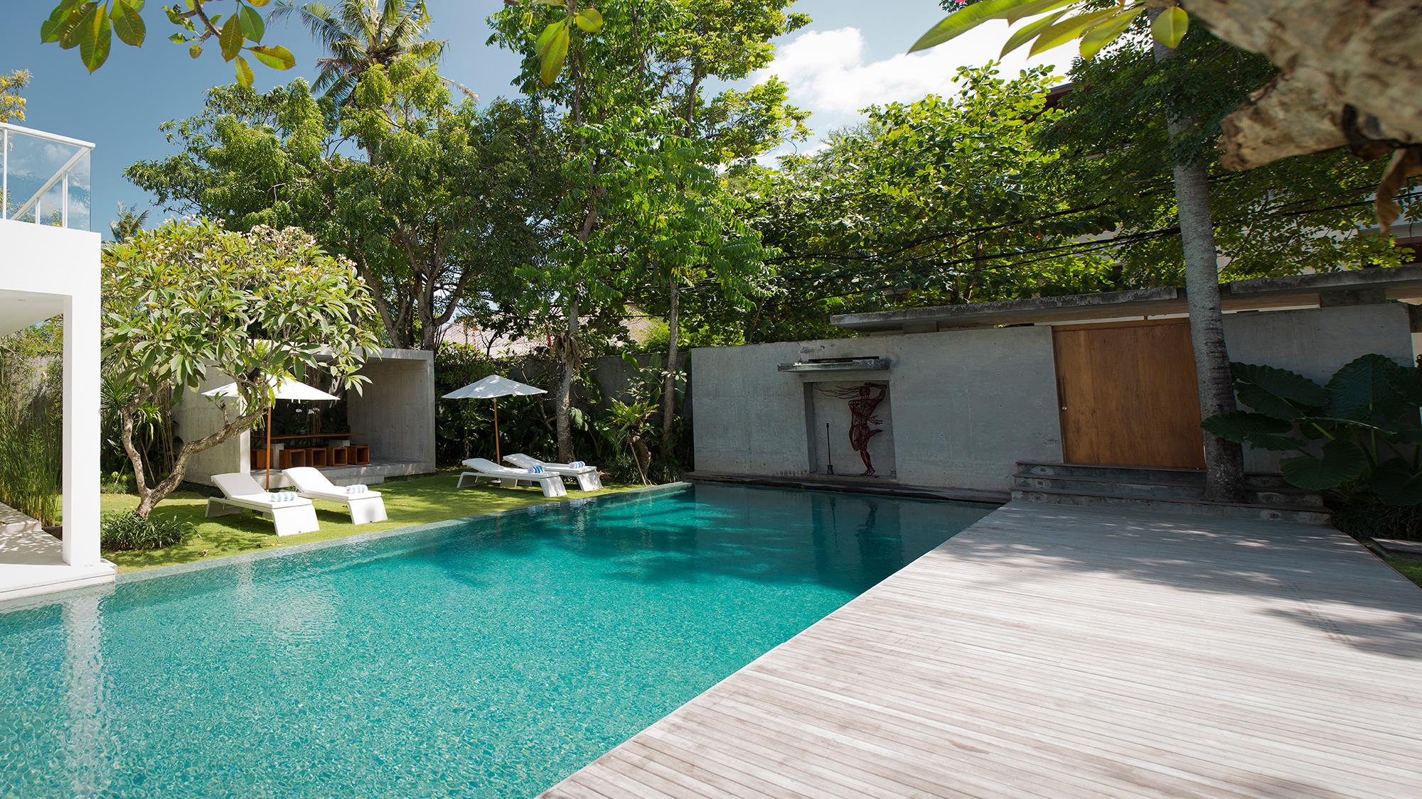 Villa Canggu South 4 Bedrooms Sleeps 8 Pool Canggu Bali