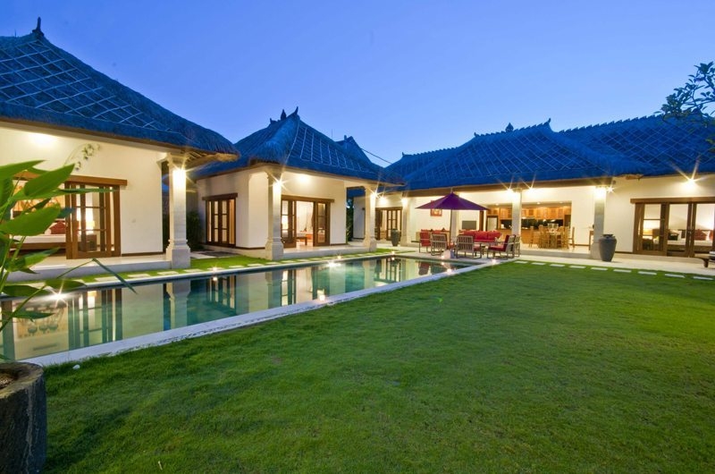 Gardens and Pool - Villa Darma - Seminyak, Bali