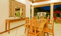 Dining Area with Garden View - Villa Darma - Seminyak, Bali