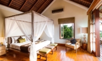 Bedroom with Seating Area - Villa Gita Ungasan - Ungasan, Bali