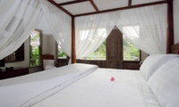 Four Poster Bed with TV - Villa Inti - Canggu, Bali