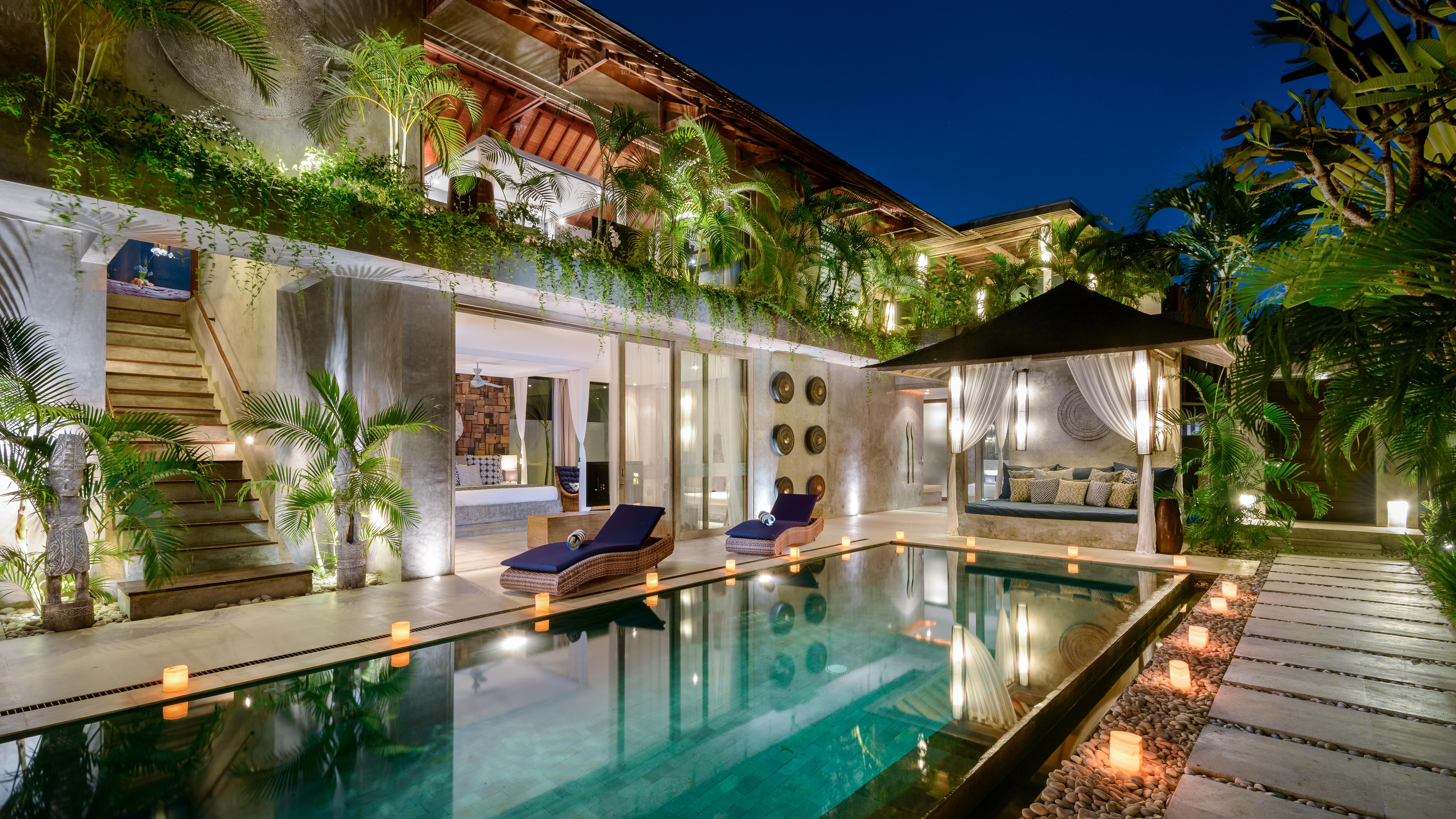  Villa  Ipanema 5 bedrooms Sleeps 10 Canggu Bali 