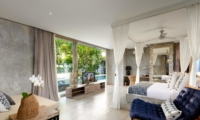 Bedroom with Sofa and TV - Villa Ipanema - Canggu, Bali