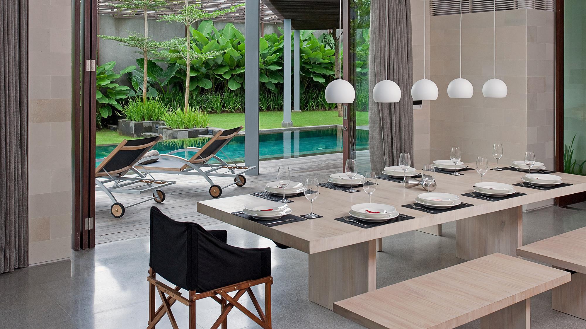 Dining Area with Pool View - Villa Issi - Seminyak, Bali
