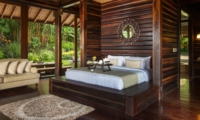 Bedroom with Sofa - Villa Kamaniiya - Ubud, Bali